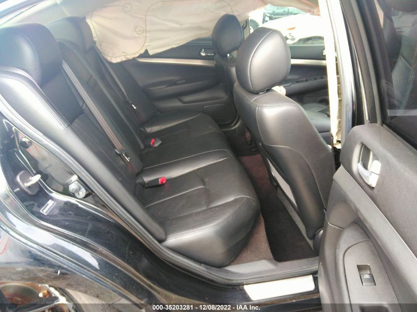 2015 INFINITI Q40 JN1CV6AR2FM523510