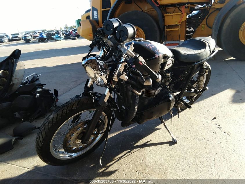 2005 TRIUMPH MOTORCYCLE BONNEVILLE THRUXTON SMT920K125J221660
