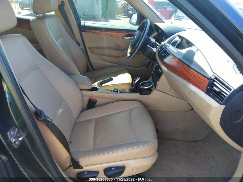 2014 BMW X1 XDRIVE28I WBAVL1C59EVR90759