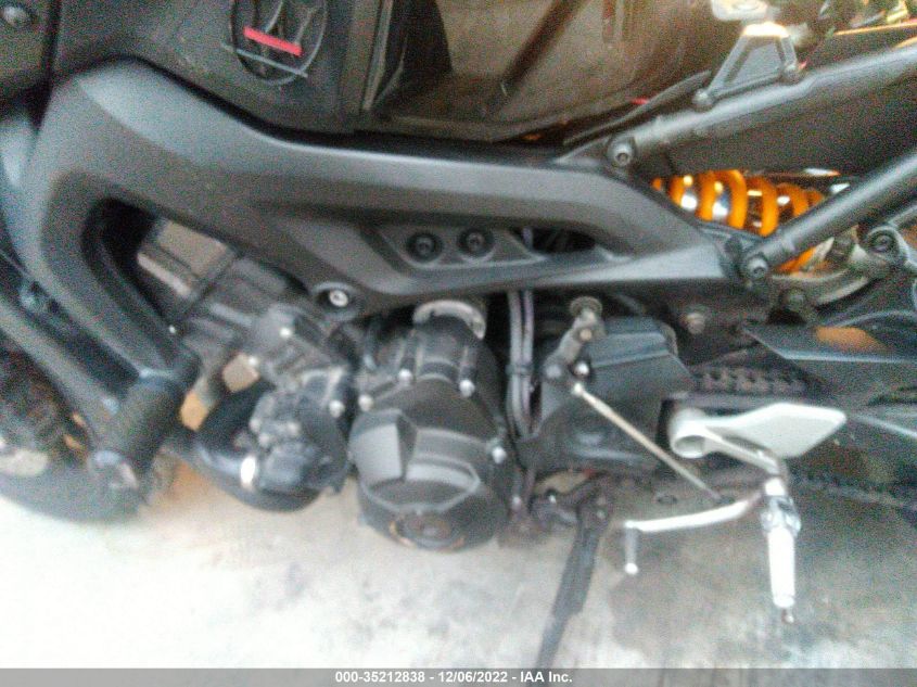 2016 YAMAHA FZ09 JYARN33E7GA008839