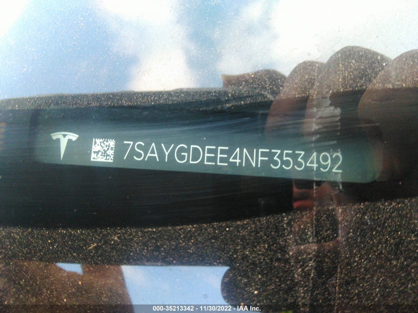 VIN 7SAYGDEE4NF353492 2022 TESLA MODEL Y LONG RANGE