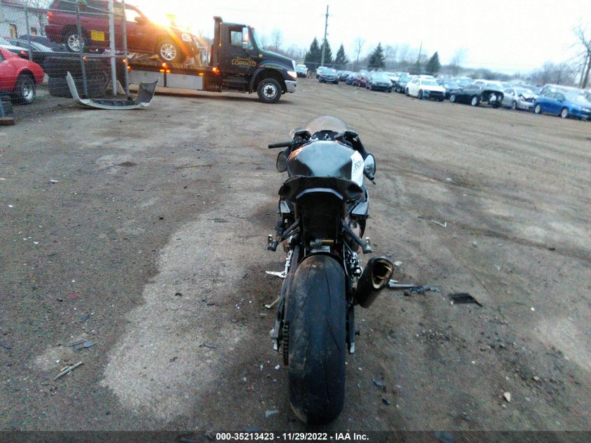 2022 BMW S 1000 RR WB10E2304N6F04368