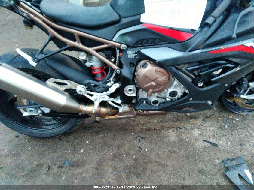 2022 BMW S 1000 RR WB10E2304N6F04368