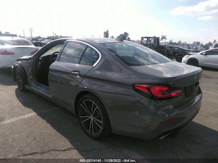 VIN: WBA53BH01MCG15545 2021 BMW 5 SERIES 530I