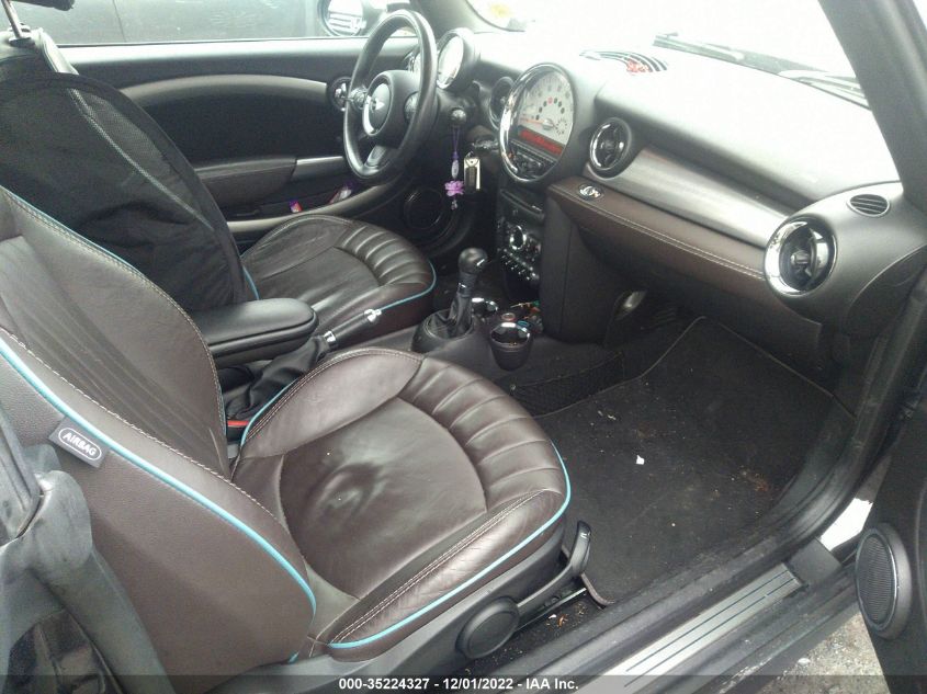 2013 MINI COOPER CONVERTIBLE - WMWZN3C5XDT568596