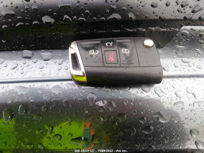 2015 VOLKSWAGEN GOLF SPORTWAGEN TDI SE 4-DOOR - 3VWCA7AU8FM520387