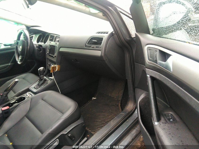 2015 VOLKSWAGEN GOLF SPORTWAGEN TDI SE 4-DOOR - 3VWCA7AU8FM520387