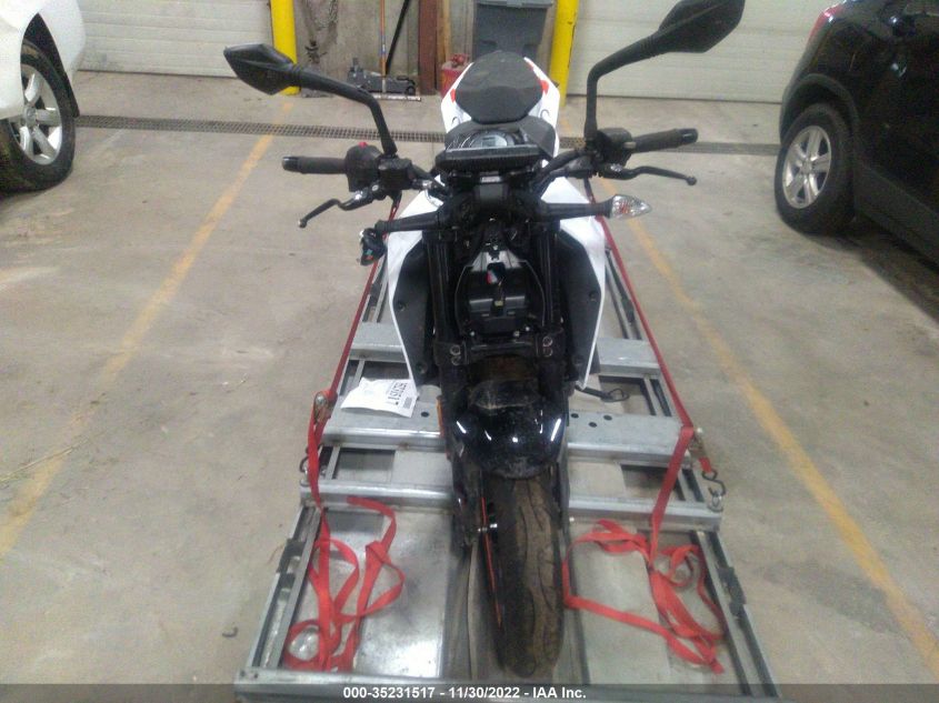 2022 KTM 390 DUKE MD2JPJ403NC236819