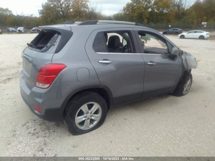 VIN KL7CJLSB0KB762405 2019 CHEVROLET TRAX LT