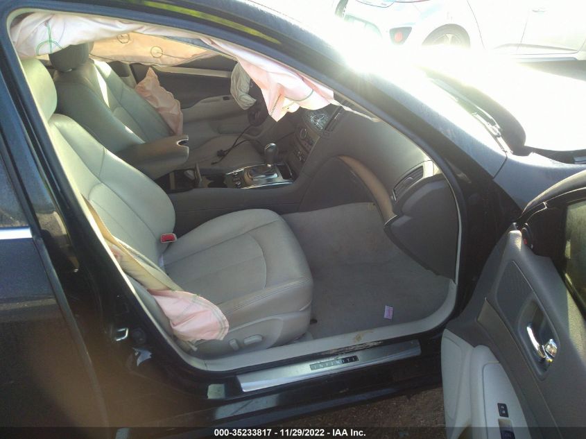 2015 INFINITI Q40 JN1CV6AR9FM523116