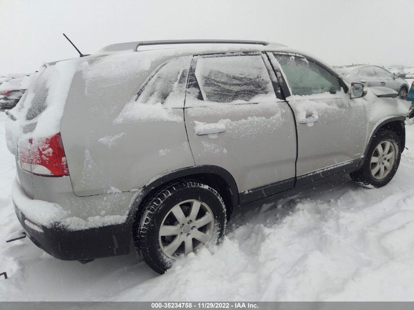 2013 KIA SORENTO LX - 5XYKTDA61DG375647