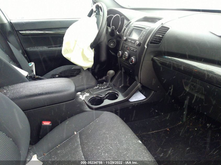 2013 KIA SORENTO LX - 5XYKTDA61DG375647