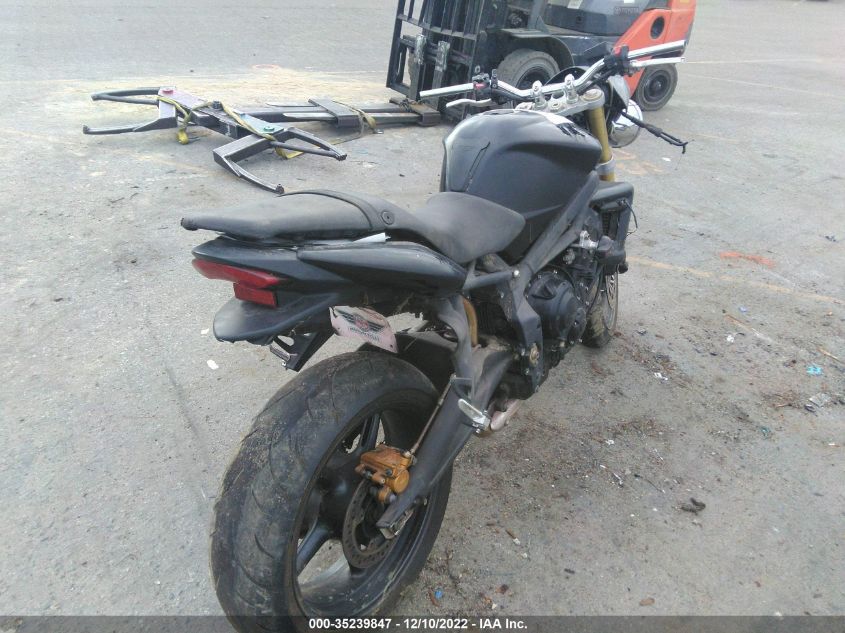 2009 TRIUMPH MOTORCYCLE STREET TRIPLE 675 SMTD01NE39J383792