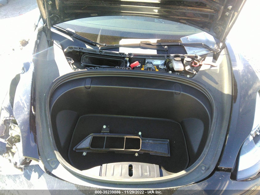 VIN 5YJ3E1EB3JF011334 2018 TESLA MODEL 3 LONG RANGE