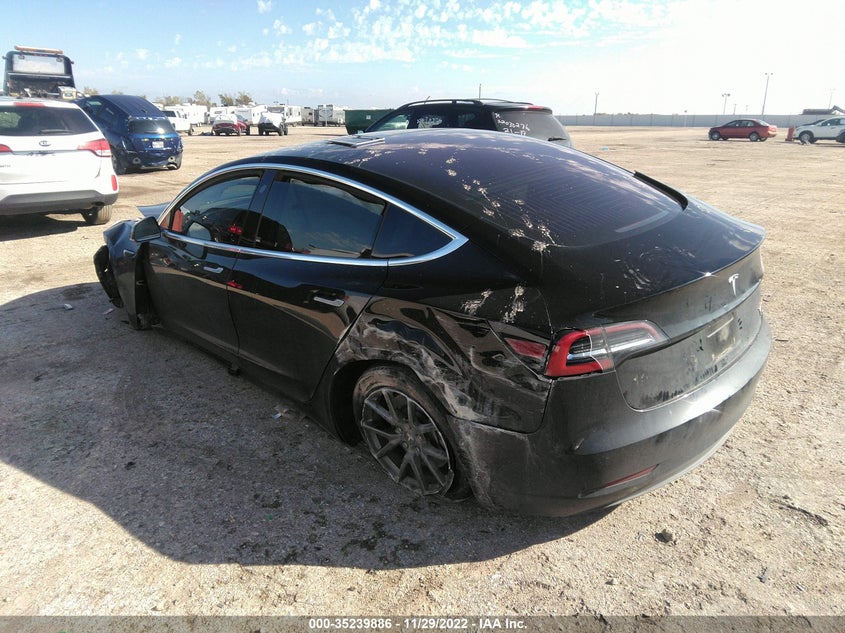 VIN 5YJ3E1EB3JF011334 2018 TESLA MODEL 3 LONG RANGE