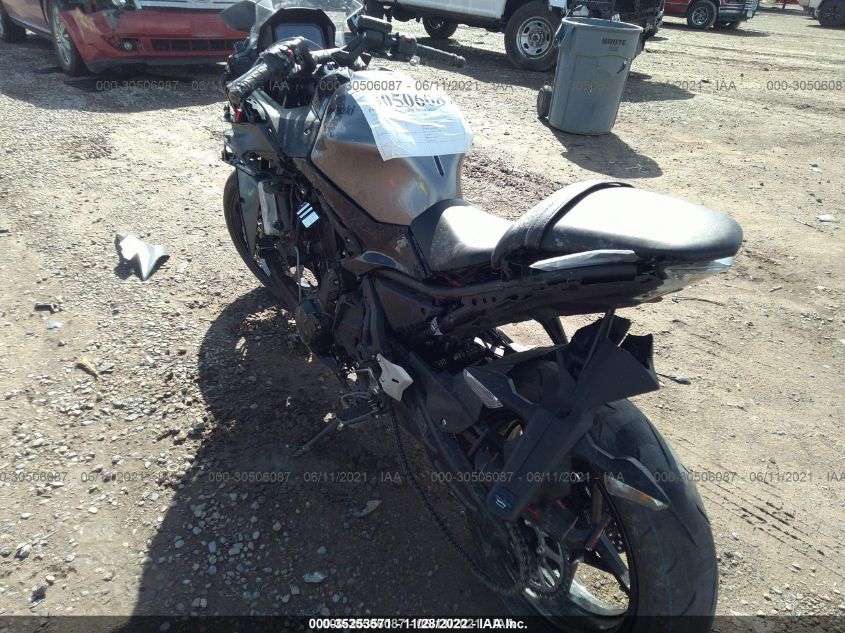 2021 KAWASAKI EX650 M ML5EXEM17MDA29203