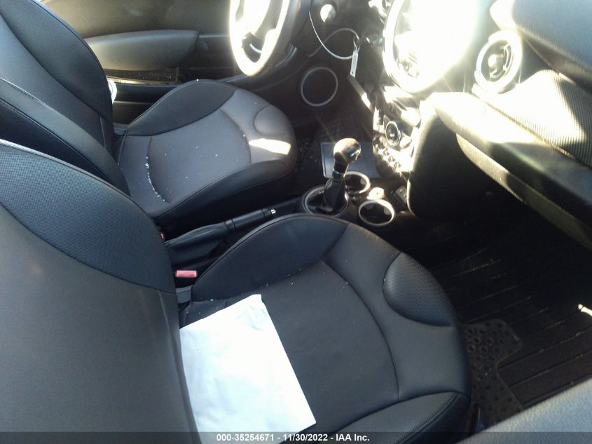 2014 MINI COOPER CONVERTIBLE S WMWZP3C54ET706581