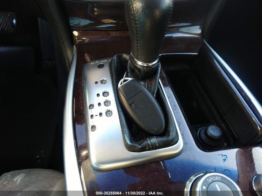 2015 INFINITI Q70 JN1BY1AP7FM541683