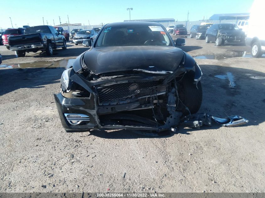 2015 INFINITI Q70 JN1BY1AP7FM541683