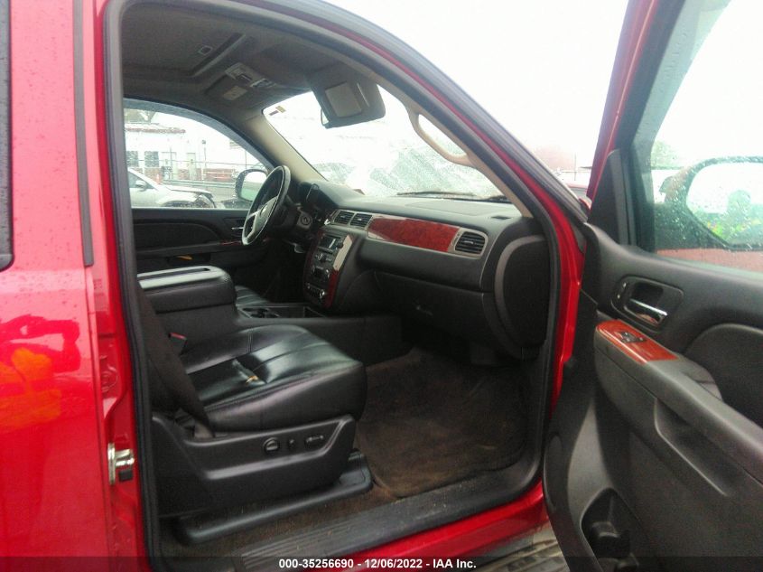 2013 CHEVROLET TAHOE LT 1GNSCBE09DR259762