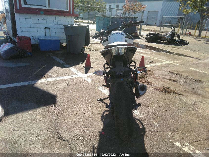 2021 KTM 390 DUKE MD2JPJ404MC257970