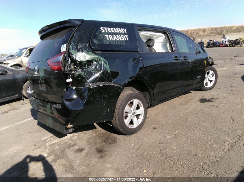 VIN 5TDZZ3DC2LS076680 2020 TOYOTA SIENNA L