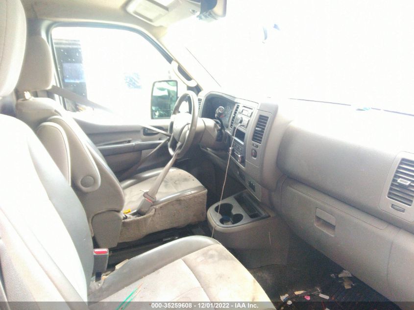 2015 NISSAN NV S/SV/SL 1N6AF0KY6FN807346