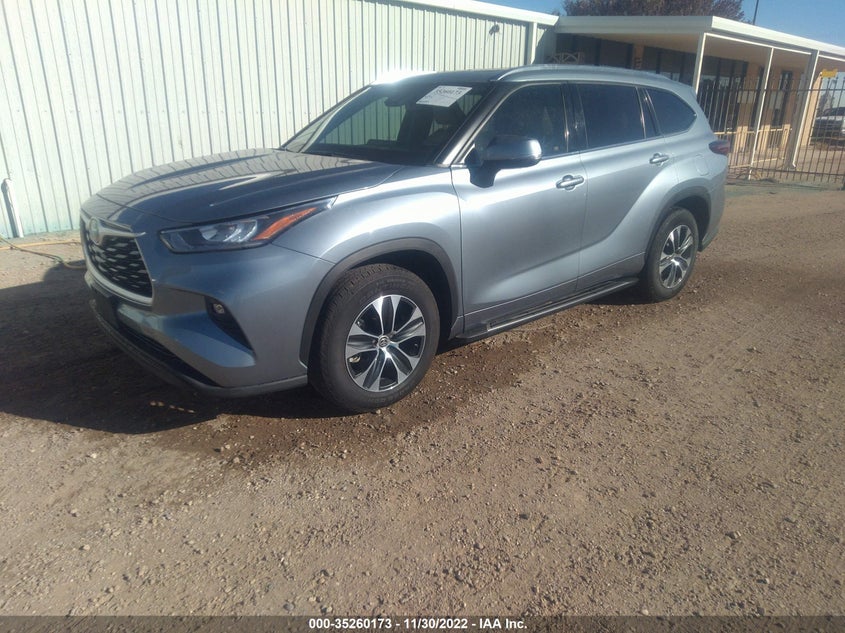 VIN 5TDGZRAH6LS020901 2020 TOYOTA HIGHLANDER XLE