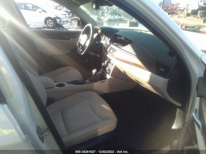 2014 BMW X1 XDRIVE28I WBAVL1C59EVR92947