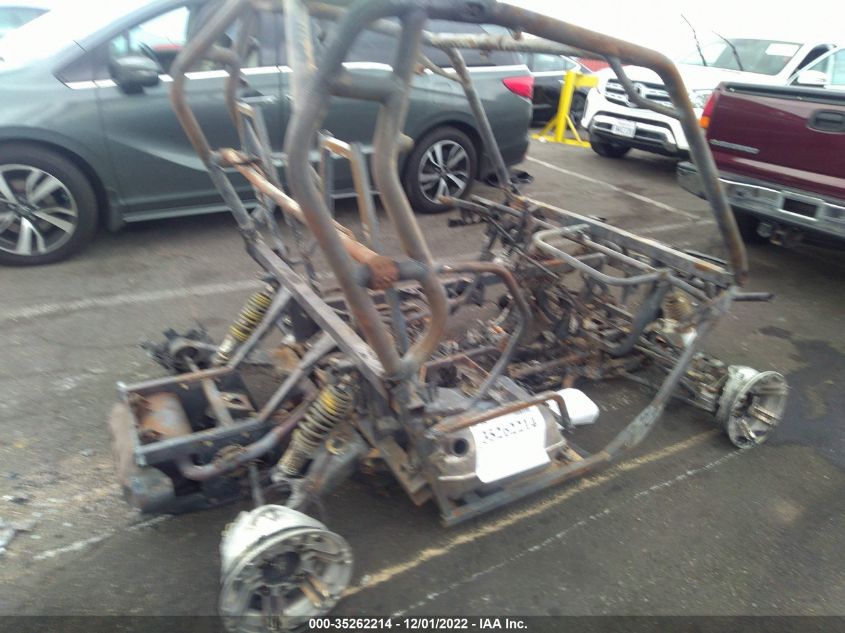 2011 CAN-AM COMMANDER 1000 DPS 3JBKGCP11BJ000520
