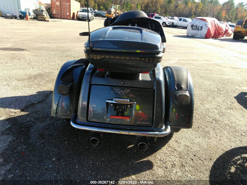 2015 HARLEY-DAVIDSON FLHTCUTG TRI GLIDE ULTRA 1HD1MAL19FB855715