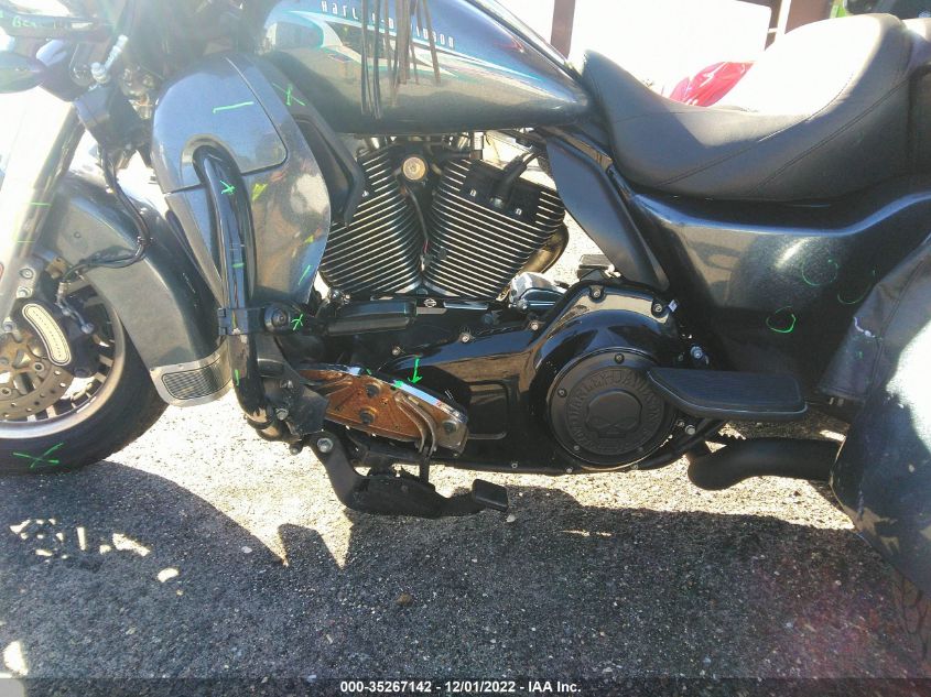 2015 HARLEY-DAVIDSON FLHTCUTG TRI GLIDE ULTRA 1HD1MAL19FB855715