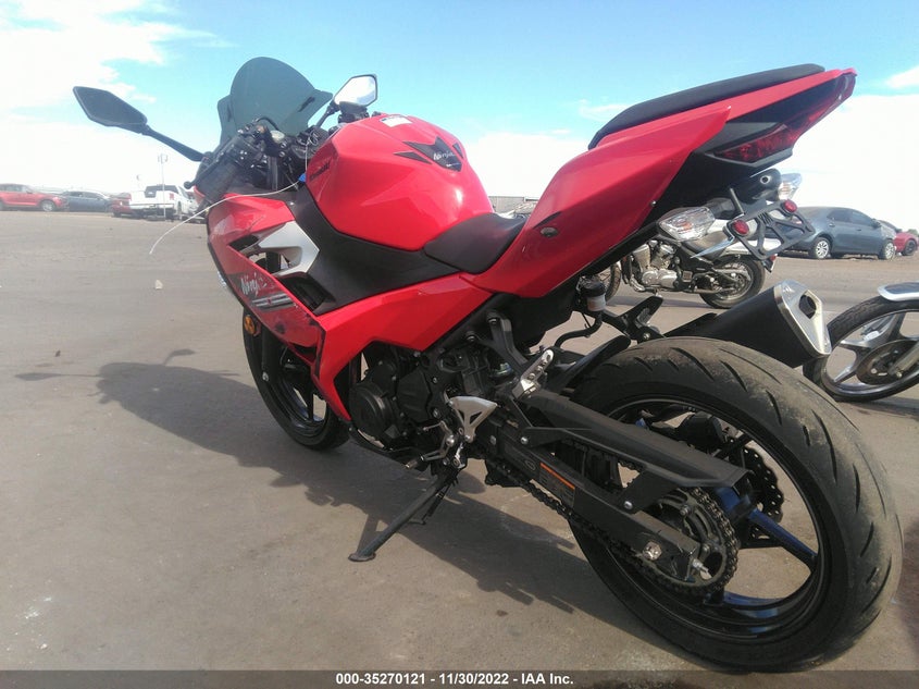 VIN JKAEXKG11MDAA2035 2021 KAWASAKI EX400