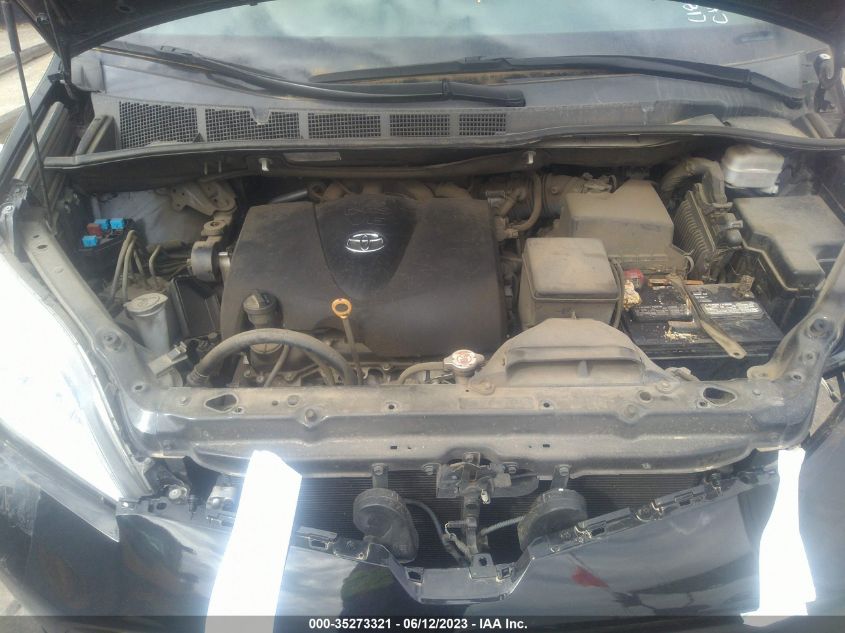 2018 TOYOTA SIENNA LE - 5TDKZ3DC0JS943797