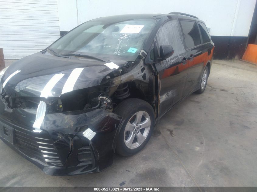 2018 TOYOTA SIENNA LE - 5TDKZ3DC0JS943797