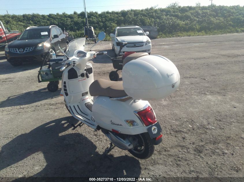 2022 VESPA GTS 300 SUPER ZAPMA39MXN5203508