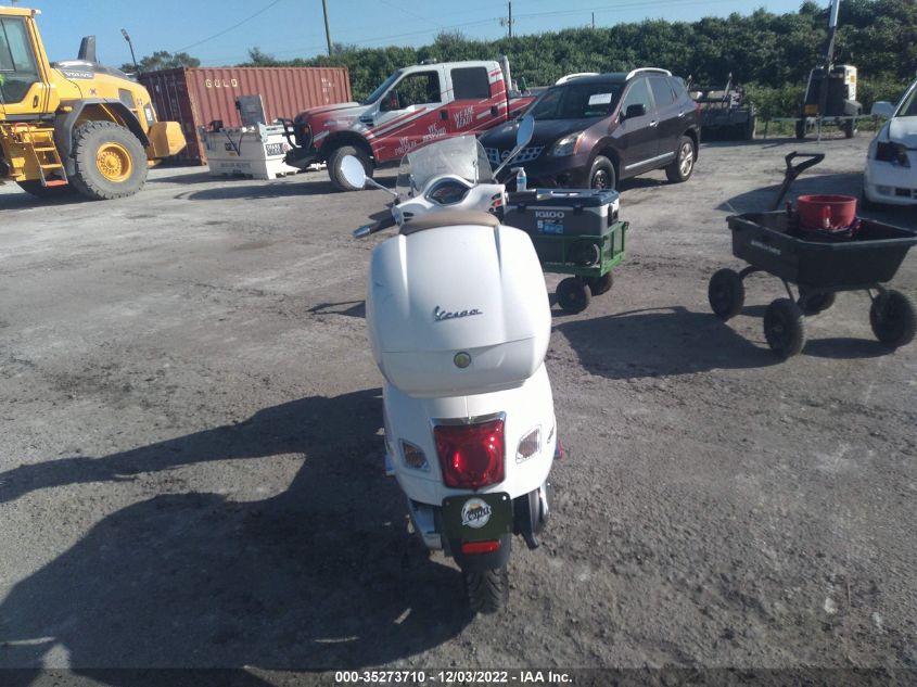 2022 VESPA GTS 300 SUPER ZAPMA39MXN5203508