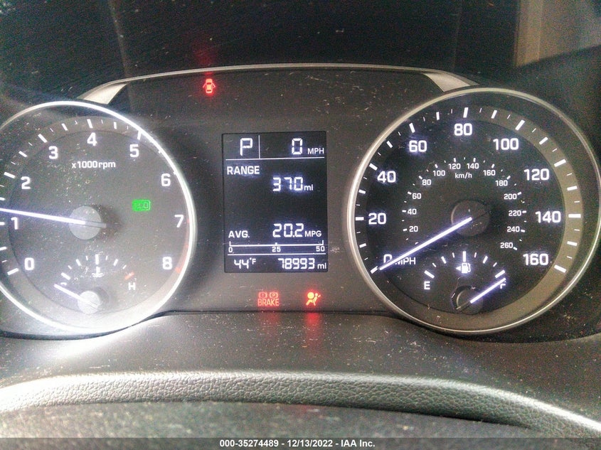 VIN 5NPD84LF7HH012520 2017 HYUNDAI ELANTRA SE