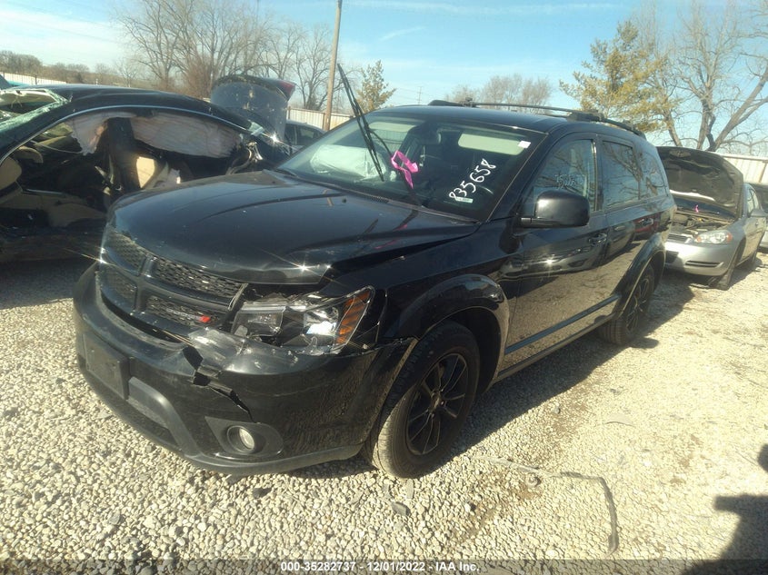 VIN 3C4PDCBB8KT835658 2019 DODGE JOURNEY SE
