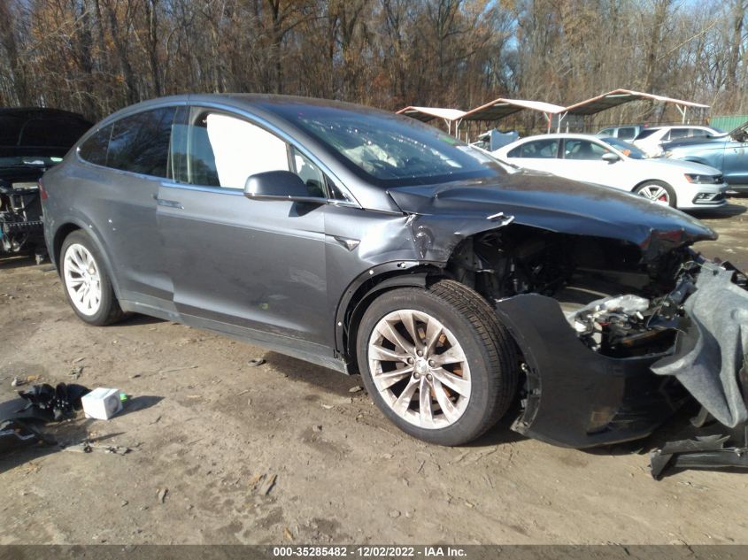 5YJXCBE23JF088671 TESLA MODEL X 100D 2018