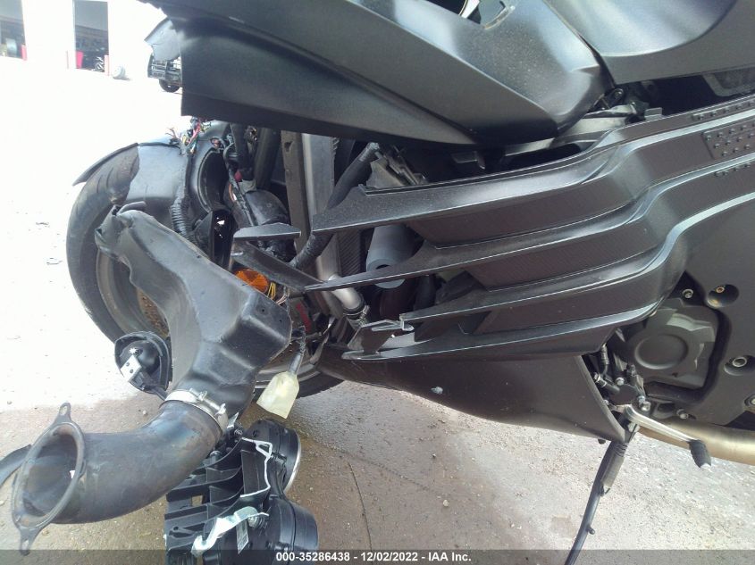 2016 KAWASAKI ZX1400 J JKBZXNJ1XGA001335