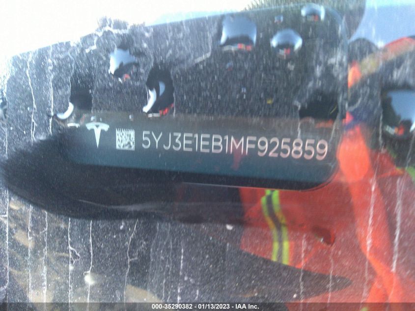 Фото: 5YJ3E1EB1MF925859 - 8