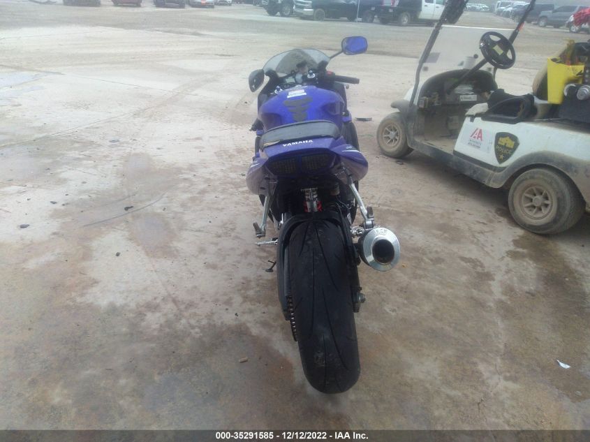 2009 YAMAHA YZFR6 S JYARJ06EX9A040130