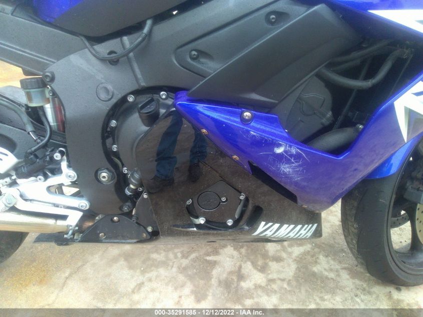 2009 YAMAHA YZFR6 S JYARJ06EX9A040130