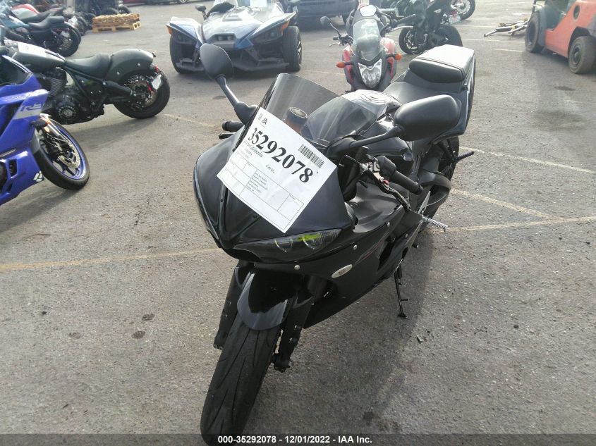 2005 YAMAHA YZFR6 L JYARJ06E25A022912