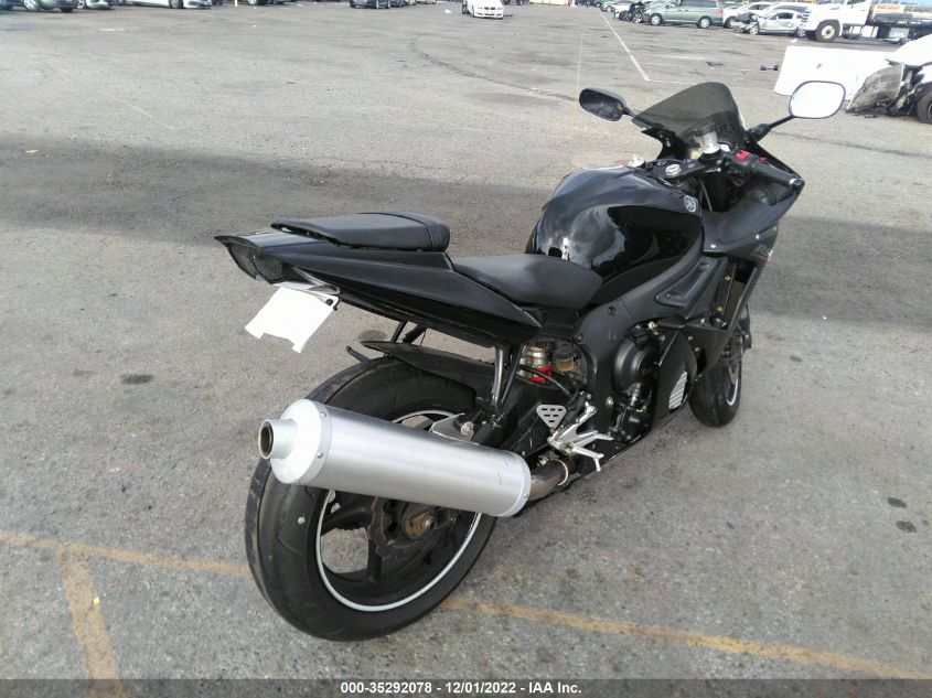 2005 YAMAHA YZFR6 L JYARJ06E25A022912