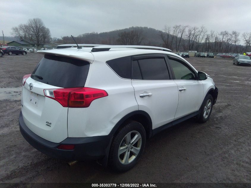 VIN JTMRFREV6DD030648 2013 TOYOTA RAV4 no.4