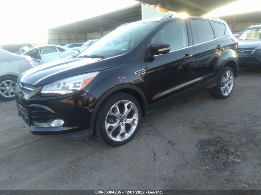 VIN 1FMCU9J98FUA75030 2015 FORD ESCAPE no.2