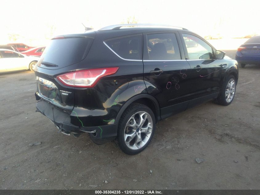 VIN 1FMCU9J98FUA75030 2015 FORD ESCAPE no.4