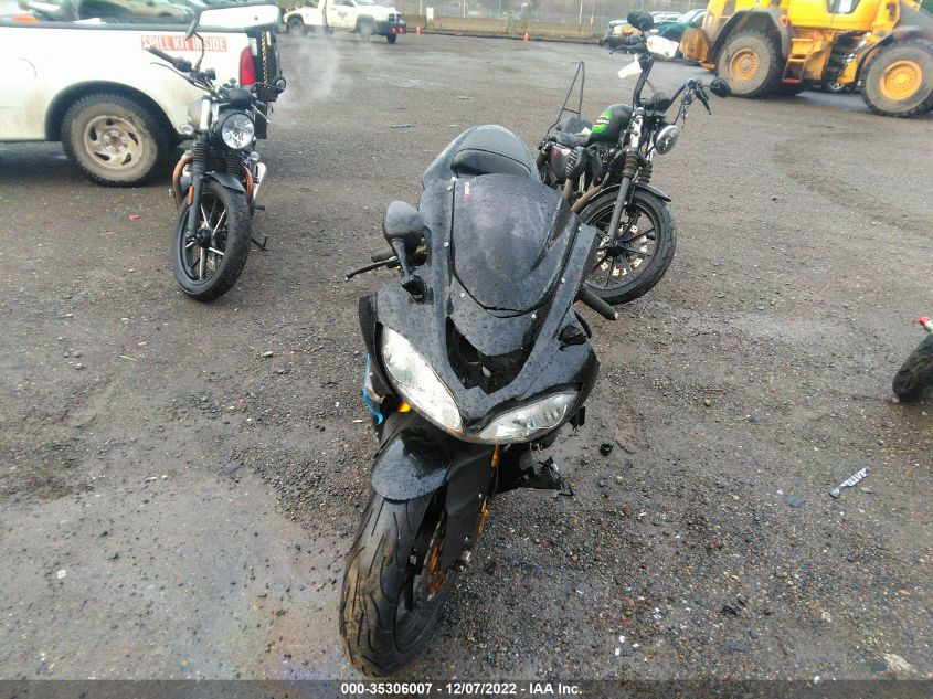 2004 KAWASAKI NINJA ZX 10R JKAZXCC184A013629